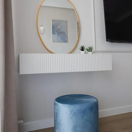 Paradise Apartment *