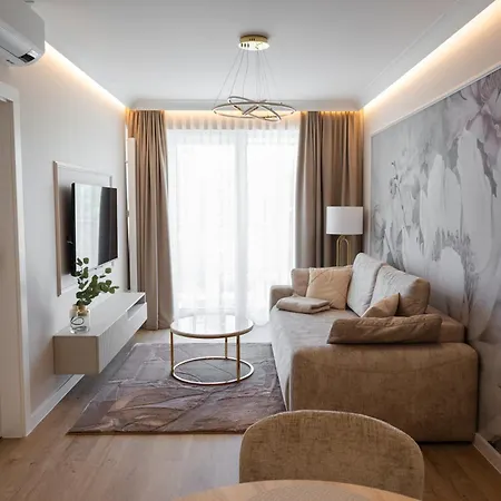 Paradise Apartment *